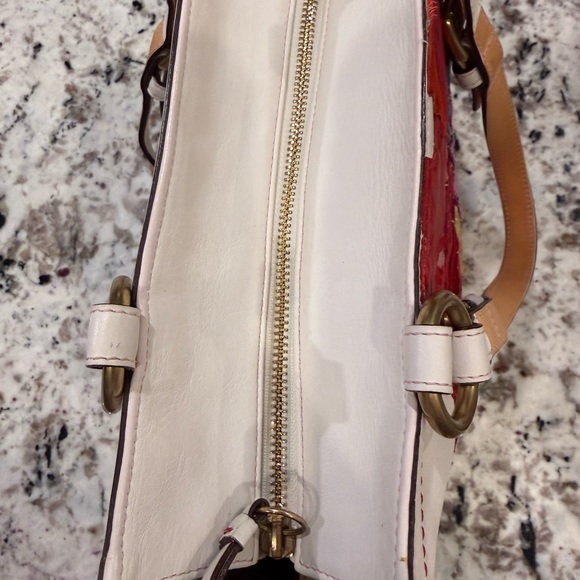Coach White Limited Edition Poppy for Peace - Picture 8 of 13